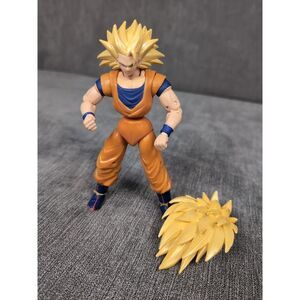 Dragonball Z super saiyan 3 goku‎ figure no belt
